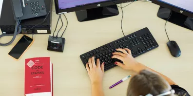 bureau avec code du travail