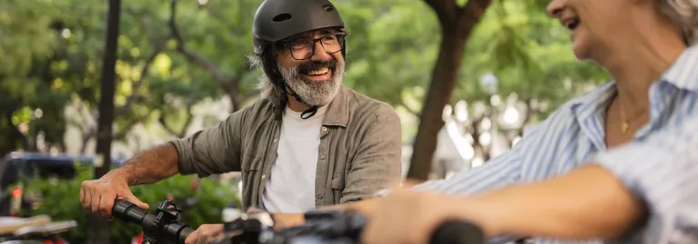 Couple à vélo