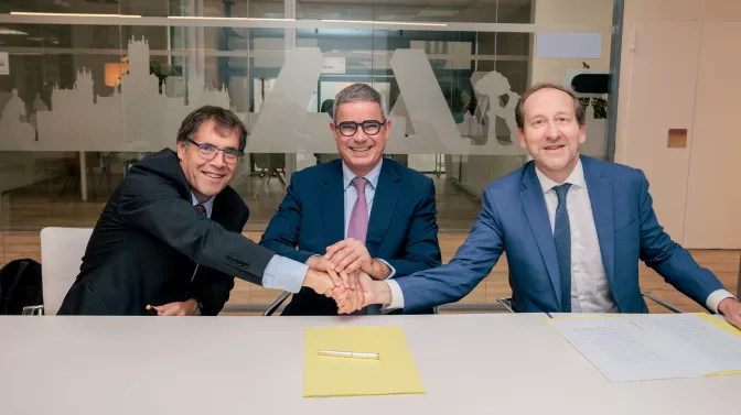 Signature Alliance stratégique entre Pelayo, Seguros Lagun Aro et le Groupe IMA un projet commun devenu réalité